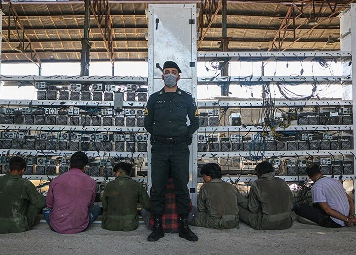 خاموشی‌های بی‌پایان، سود ماینرها و زیان مردم