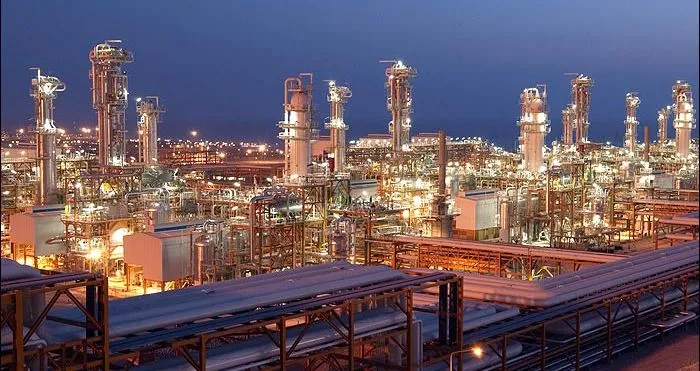 تعمیرات کلیدی پالایشگاه دهم؛ تولید آب شیرین