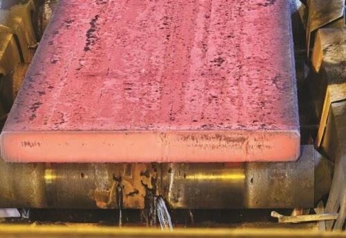 تولید تختال هشت‌وجهی در فولاد مبارکه