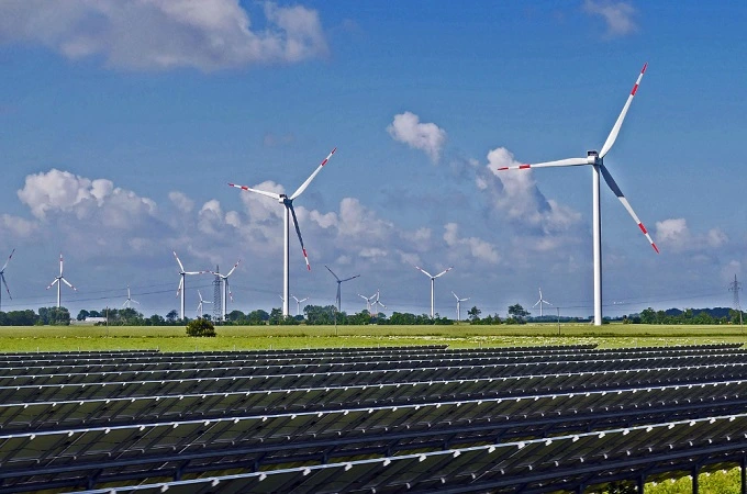 رشد بی‌سابقه انرژی تجدیدپذیر عرب